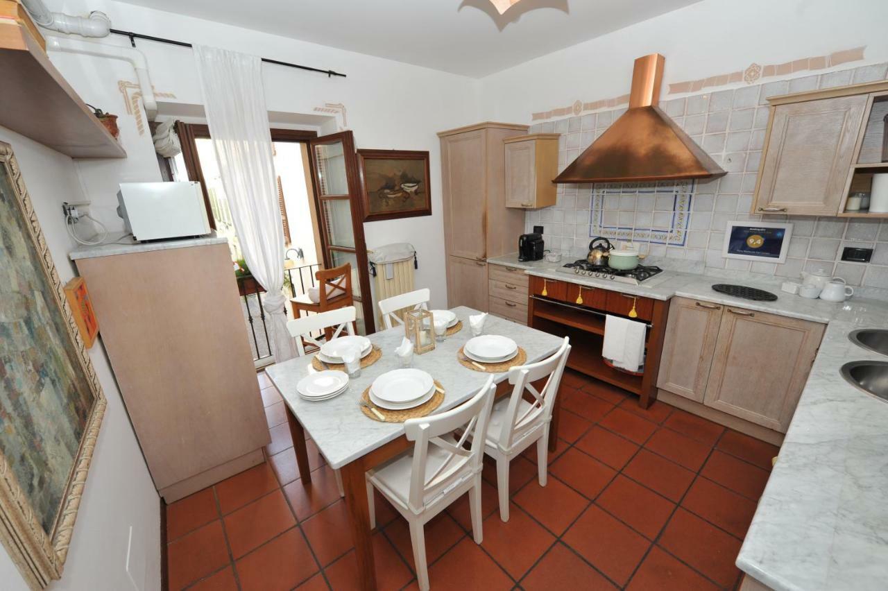 Porta Medievale Del Campo Apartment *