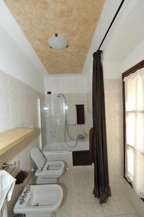 Porta Medievale Del Campo Apartment *